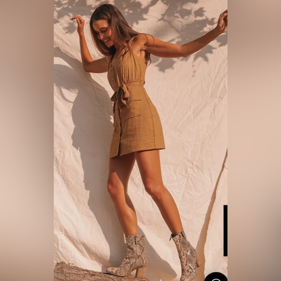 NWT Lulu’s  Meant for Greatness Tan Button-Front Mini Dress, Size M - Picture 2 of 15